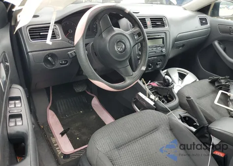 2013 Volkswagen Jetta Base from USA, damaged, VIN 3VW2K7AJ8DM286294